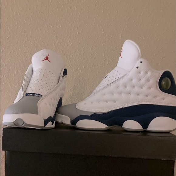 Jordan 13 Retro French Blue GS - Picture 3 of 9